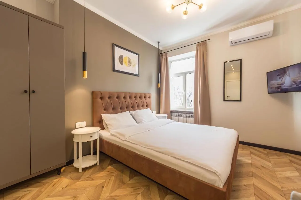 Dayflat Apartments Maidan Area Kyiv